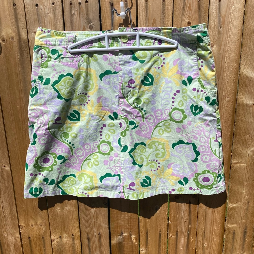 Colorful patterned golf skirt
